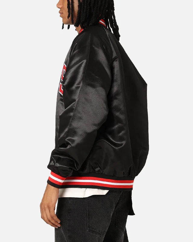 Mitchell & Ness Chicago Bulls Lightweight Satin Jacket Black