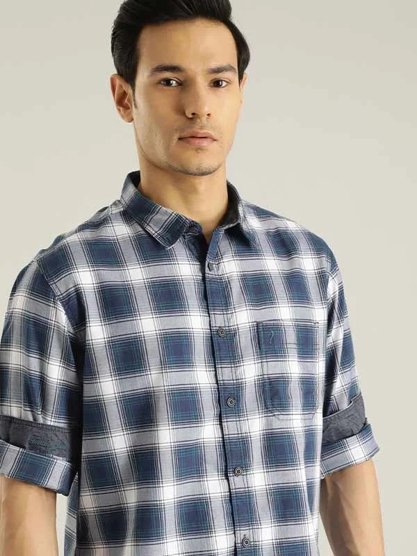 Men Checked Full Sleeve Cotton Blend Shirt