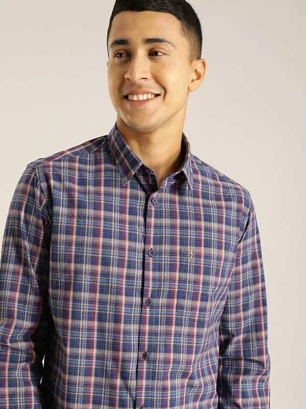 Men Checked Full Sleeve Cotton Blend Shirt