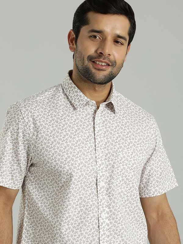 Men Printed Half Sleeve Cotton Shirt