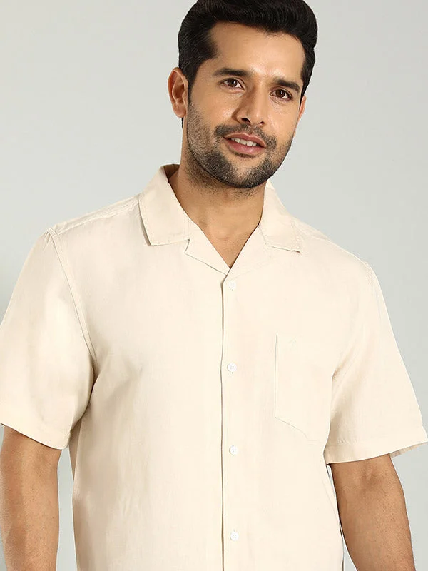 Men Solid Half Sleeve Viscose Blend Shirt