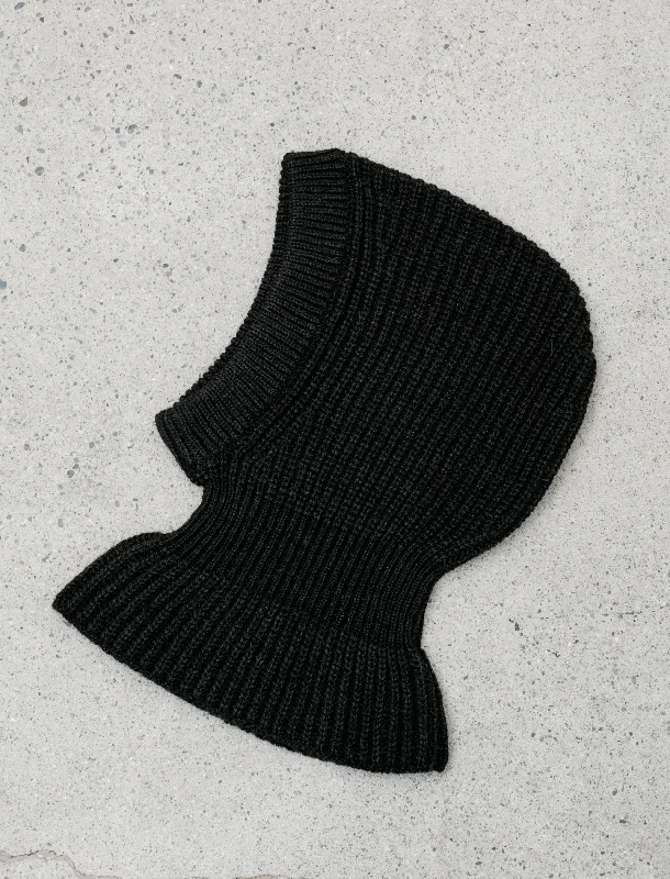 Knitted Hood Black